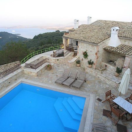 Viggla Traditional Stone Villa Olympia מראה חיצוני תמונה