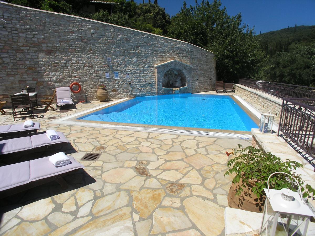 Viggla Traditional Stone Villa Olympia מראה חיצוני תמונה